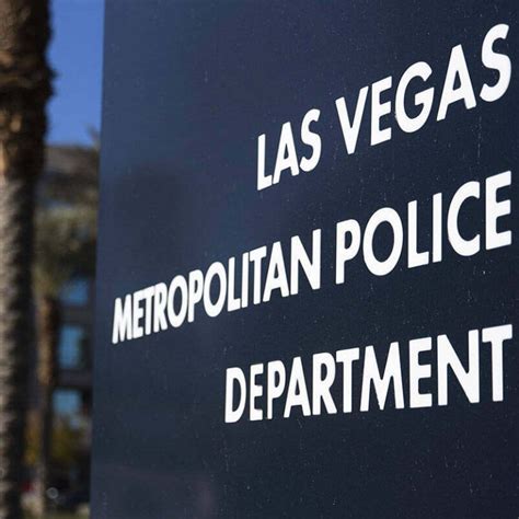 ufo vegas|Las Vegas police investigate reports of .